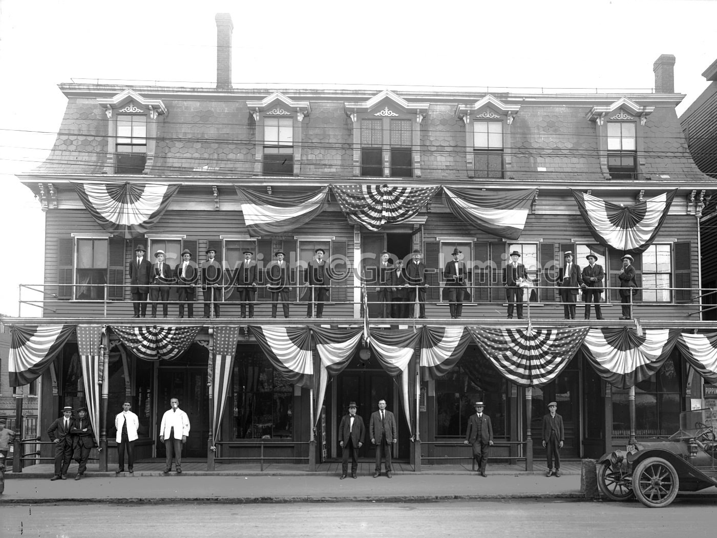 Barber And Co Come Out For The Parade - Retro Photos