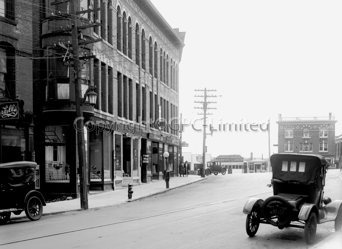 Chase Block 1923  - Retro Photos