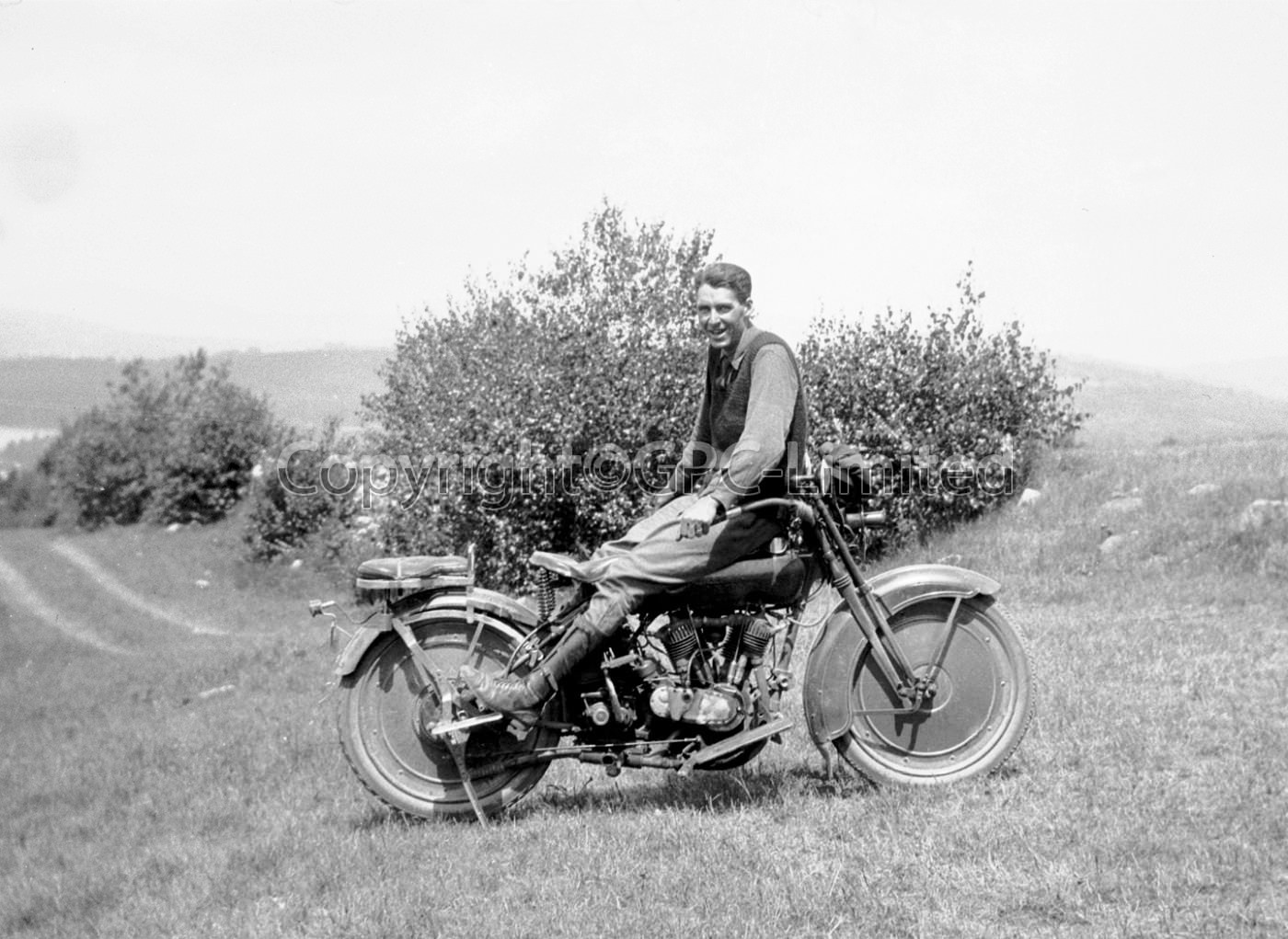 Harley 1920 NH - Retro Photos