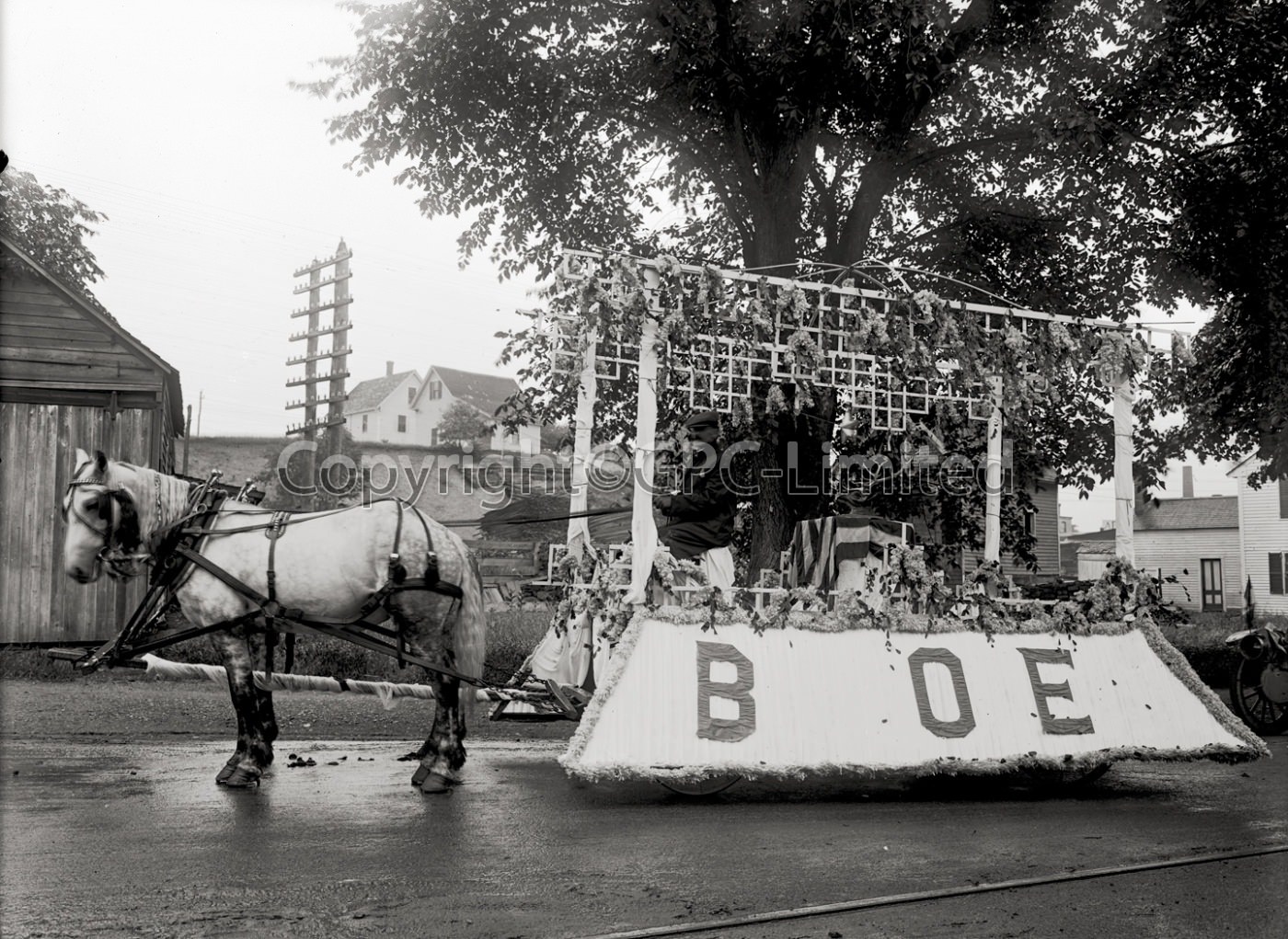 Boe Float - Retro Photos