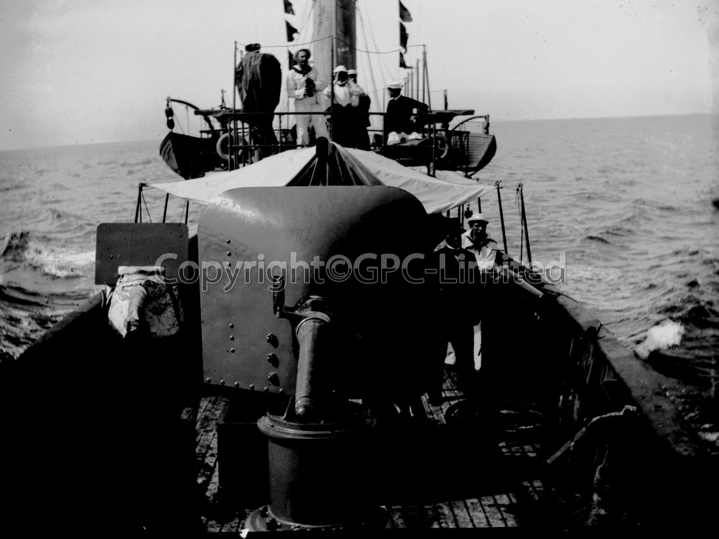 Navy Ship - Retro Photos